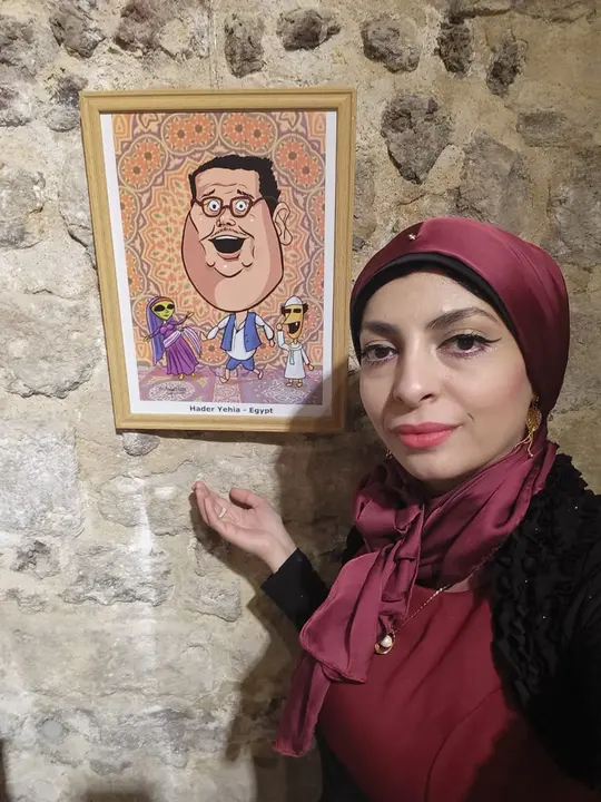 ريشة مصرية تحلق في سماء الإبداع العربي: الدكتورة هدير يحيى تحصد جائزة
